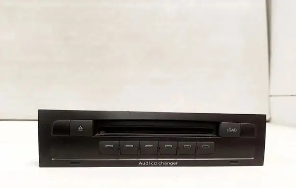 Audi Q7 4L CD/DVD changer 4L0910110B
