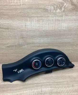 Toyota Yaris Climate control unit 554060D510 758818
