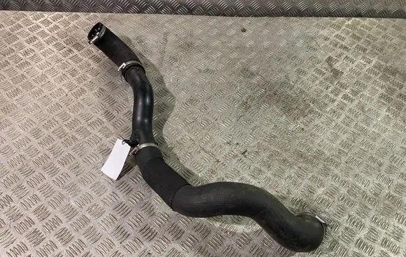 Land Rover Discovery 5 Intercooler hose/pipe FPLA6K770CD