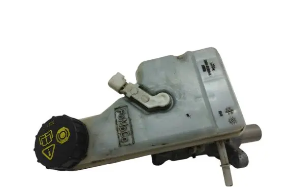 Ford Focus Master brake cylinder BV612C246A