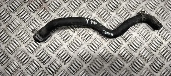 Volvo V70 Engine coolant pipe/hose 31368749