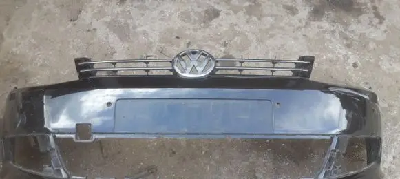 Volkswagen Sharan Front bumper