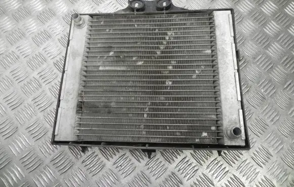 BMW 5 F10 F11 Coolant radiator 2284275