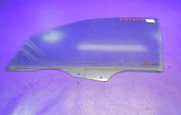 Mazda 2 Front door window glass four-door