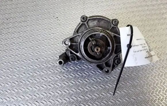 Audi A6 S6 C5 4B Vacuum pump 059145100B