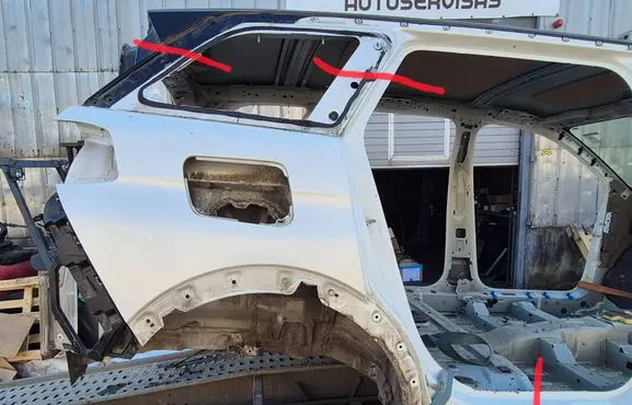 Peugeot 5008 II Rear quarter panel 