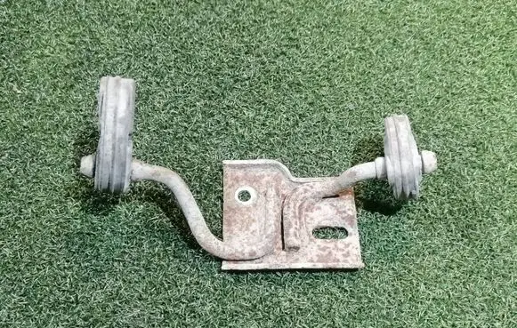 Muffler mount bracket/holder