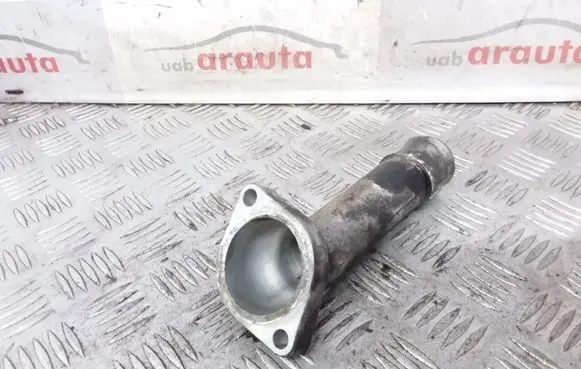 Subaru Legacy Thermostat/thermostat housing