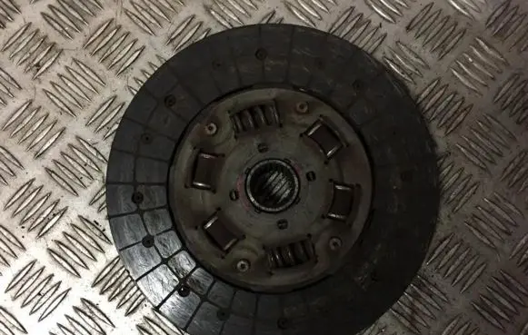 Toyota Avensis Verso Clutch pressure plate 