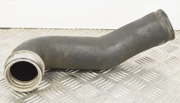 Mercedes-Benz ML W164 Intercooler hose/pipe A1645280382