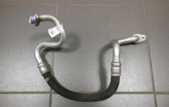Jaguar F-Pace Air conditioning (A/C) pipe/hose HX7319N602BA