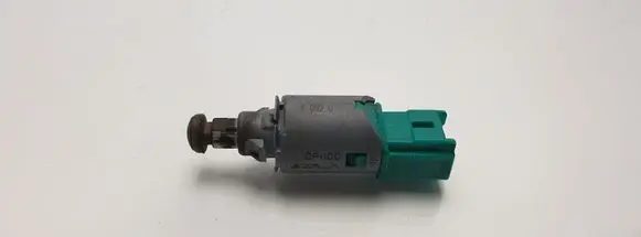 Clutch pedal sensor