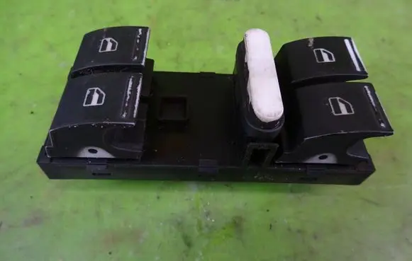 Seat Toledo III (5P) Quarter vent window switch 1K4959857