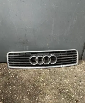 Audi A4 S4 B6 8E 8H Front bumper upper radiator grill 8E0853651F F181