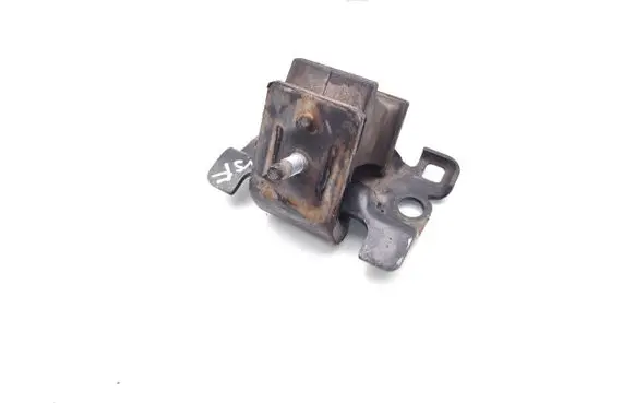 Nissan Navara D23 Engine mount bracket