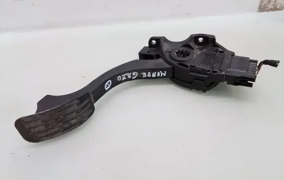 Ford Mondeo MK IV Accelerator throttle pedal 6G929F836RC