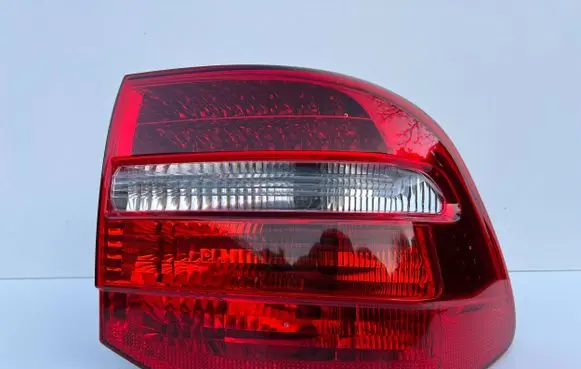 Porsche Cayenne (9PA) Rear/tail lights 7L5945208B