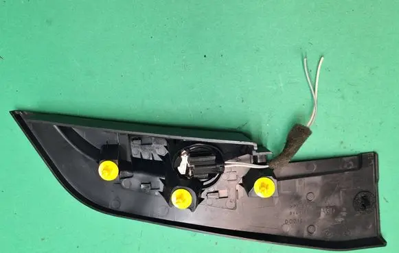 Ford Kuga I Front door high frequency speaker 8v41s23409