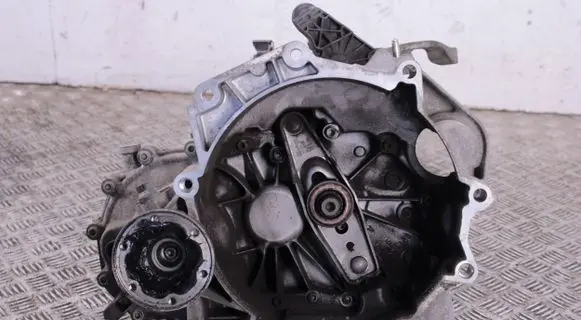 Seat Ibiza IV (6J,6P) Manual 5 speed gearbox MHX