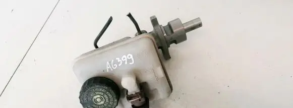 Peugeot 406 Master brake cylinder L481376
