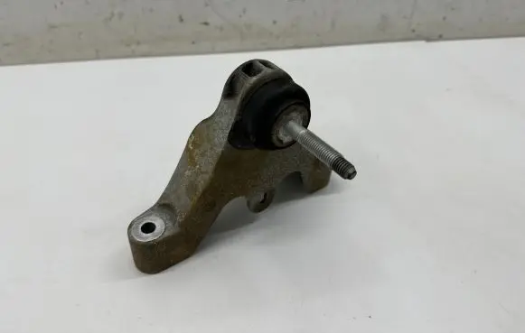 Dacia Spring Engine mounting bracket