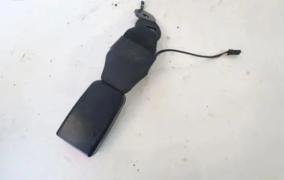 BMW 5 GT F07 Middle seatbelt buckle (rear) 724327504 34088414d