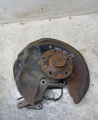Volkswagen PASSAT B6 Rear wheel hub