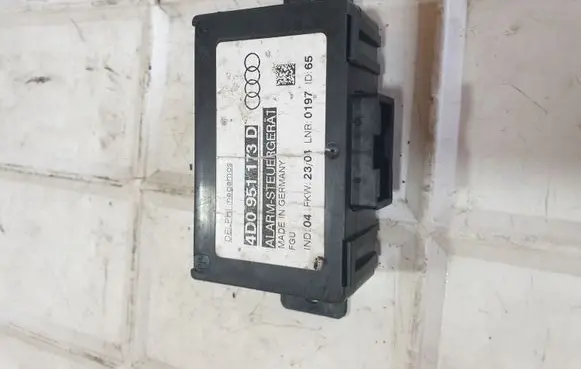 Audi A6 S6 C5 4B Alarm control unit/module 4D0951173D 748010101