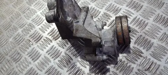 Opel Vectra B Engine mounting bracket 90502772 0822680