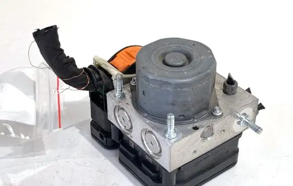 Peugeot 308 ABS Pump 9816071080