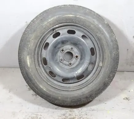 Volkswagen Golf IV R15 spare wheel 