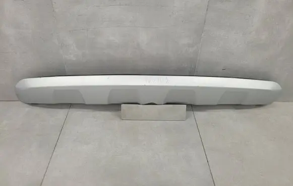Toyota RAV 4 (XA40) Rear bumper lower part trim 5275142020 5275142030