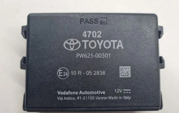 Toyota Auris E180 Other control units/modules PW62500301 10R052838 4702