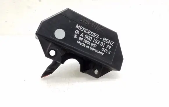 Mercedes-Benz C W203 Other relay A0001530179 899084000