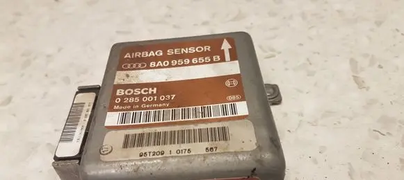 Audi A4 S4 B5 8D Airbag control unit/module 8A0959655B 0285001037