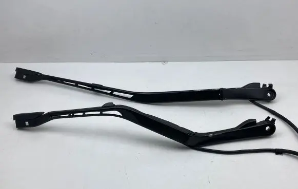 Volvo V90 Cross Country Headlight wiper blade set 97036203 31440420 31440421