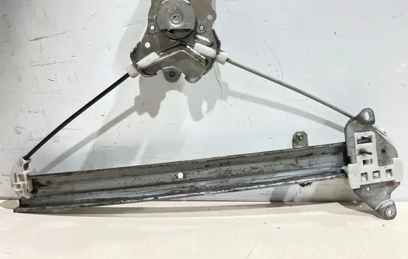 Mitsubishi Lancer Rear door window regulator with motor 319LH