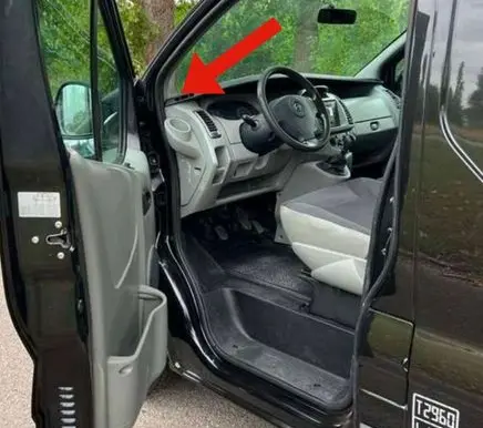 Opel Vivaro Panel speaker 8200022715 91166677