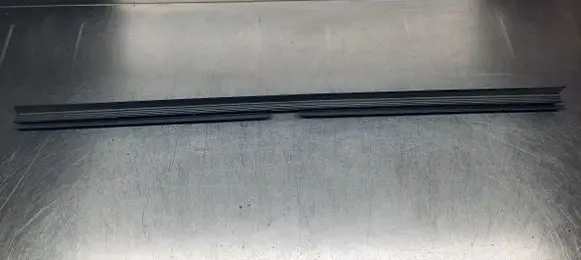 Volvo V70 Front door trim bar 