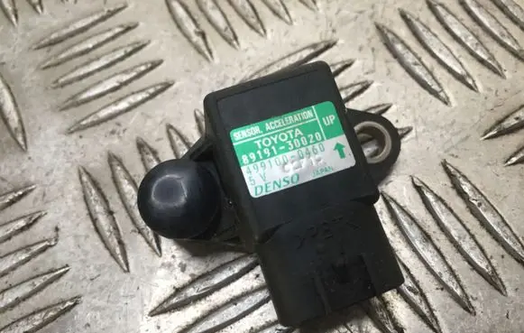 Lexus RX 300 Acceleration sensor 8919130020 4991000460