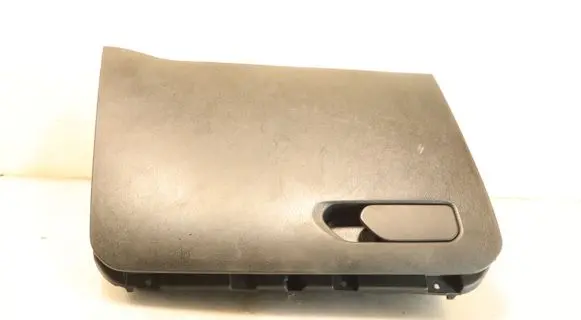 Fiat Tipo Glove box