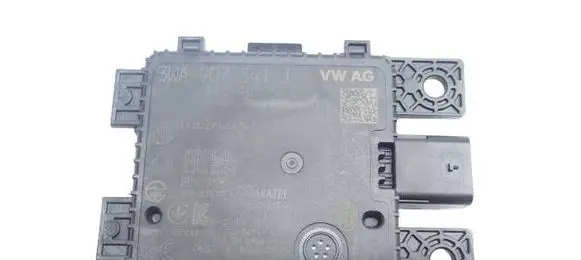 Audi A5 Distronic sensor radar 3WA907541J