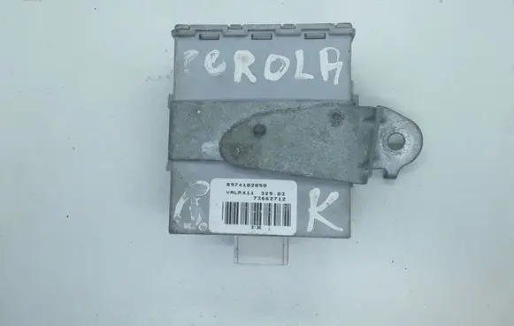 Toyota Corolla E120 E130 Door central lock control unit/module 8974102050 73662712