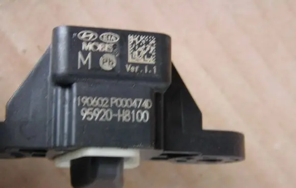 KIA Stonic Airbag deployment crash/impact sensor 95920-H8100