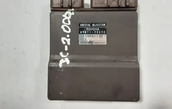 Toyota Corolla Verso E121 Fuel injection control unit/module 8987120030
