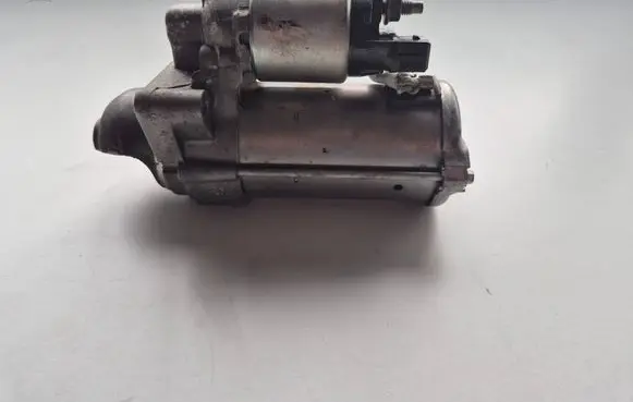 Peugeot 3008 III Starter motor 9830507480 0001179031