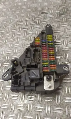 BMW 5 E60 E61 Fuse box set 590661805 518956040