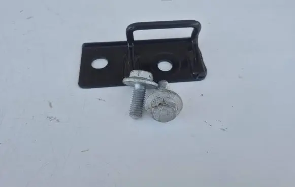 Audi A8 S8 D3 4E ISOFIX Bracket 4E0813546