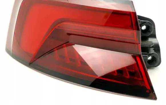 Audi A5 Rear/tail lights 8W6945091J