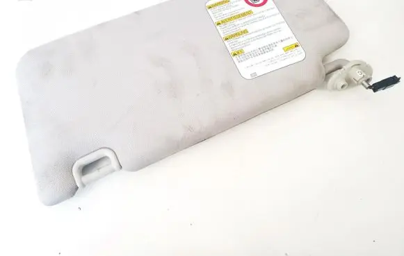 Sun visor